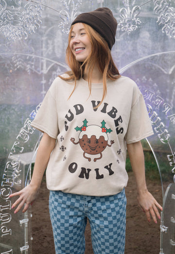 Pud Vibes Only Women's Christmas T-Shirt